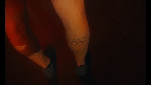 Video Reference: Joint, Leg, Dress, Sleeve, Gesture, Finger, Knee, Elbow, Temporary tattoo, Thigh