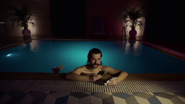 Video Reference: Water, Plant, Black, Azure, Swimming pool, Houseplant, Leisure, Indoor games and sports, Fun, Flooring