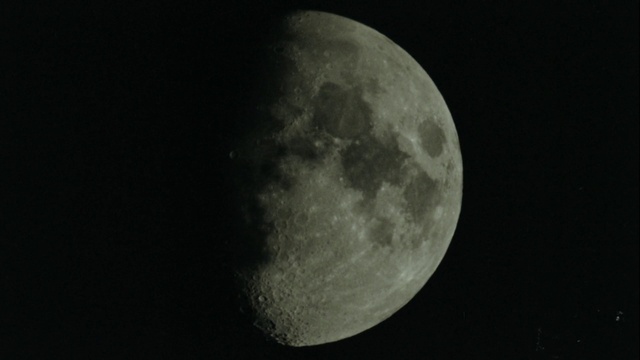 Video Reference: Moon, Sky, Astronomical object, Moonlight, Event, Midnight, Space, Astronomy, Science, Celestial event