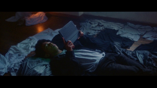 Video Reference: Comfort, Flash photography, Cloud, Sky, Technology, Pillow, Space, Electronic device, Event, Fun