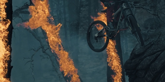 Video Reference: Tire, Wheel, Bicycle tire, Bicycle wheel, Automotive tire, Street light, Heat, Cg artwork, Wood, Geological phenomenon