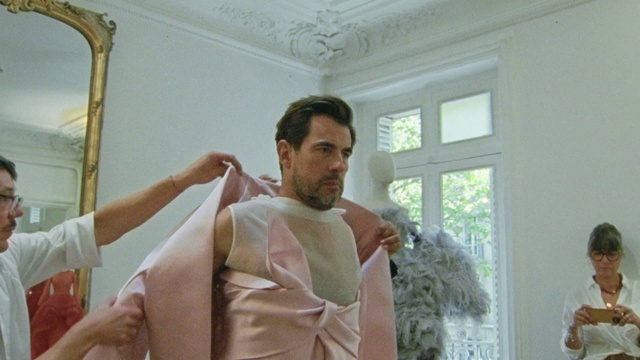 Video Reference: Joint, Shoulder, Beard, Gesture, Window, Chest, Trunk, Facial hair, Event, Fun