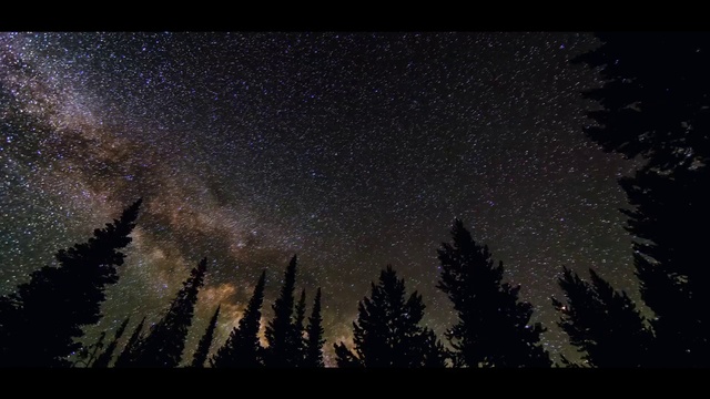 Video Reference: Atmosphere, Sky, Cloud, Natural landscape, Astronomical object, World, Star, Tree, Atmospheric phenomenon, Landscape