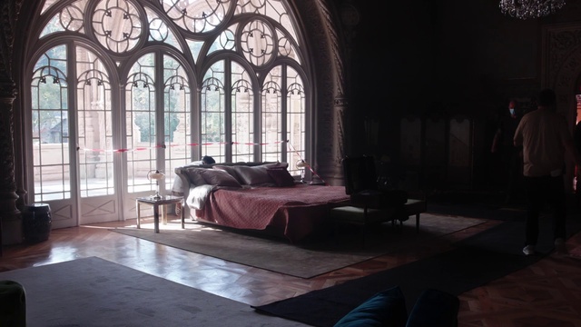 Video Reference: Building, Window, Wood, Interior design, Couch, Table, House, Tints and shades, Flooring, Hardwood