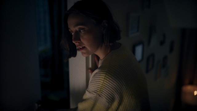 Video Reference: Flash photography, Neck, Jaw, Sleeve, Eyelash, Long hair, Elbow, Brown hair, Fun, Darkness