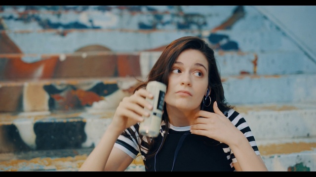 Video Reference: Face, Lip, Flash photography, Street fashion, Sleeve, Happy, Gesture, Eyelash, Black hair, Travel