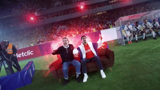 Video Reference: Product, Smile, Chair, Leisure, Crowd, Recreation, Magenta, Grass, Fun, Event