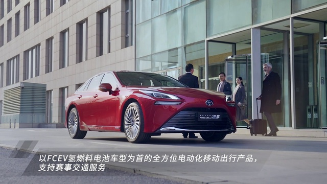 Video Reference: Wheel, Car, Tire, Vehicle, Land vehicle, Vehicle registration plate, Window, Hood, Automotive lighting, Automotive tire