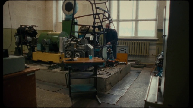 Video Reference: Milling, Window, Machine tool, Engineering, Gas, Jig grinder, Building, Toolroom, Machine, Drill presses