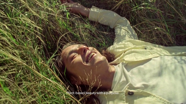 Video Reference: Smile, People in nature, Happy, Plant, Grass, Grassland, Grass family, Prairie, Leisure, Child