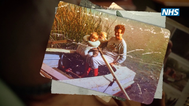 Video Reference: Leisure, Art, Fun, Wood, Visual arts, Vintage clothing, Advertising, Artist, Painting, Display device