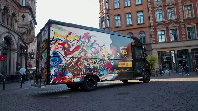 Video Reference: Wheel, Tire, Vehicle, Window, Truck, Building, Motor vehicle, Mode of transport, Car, Art