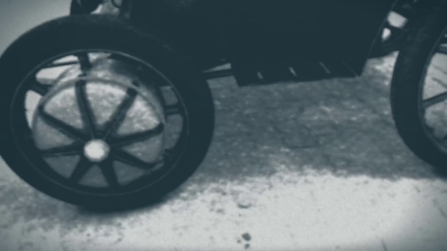 Video Reference: Tire, Wheel, Automotive tire, Vehicle, Tread, Automotive lighting, Motor vehicle, Car, Synthetic rubber, Alloy wheel