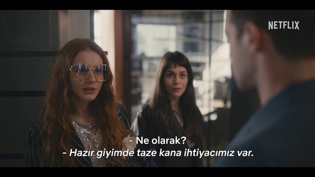 Video Reference: Smile, Vision care, Flash photography, Happy, Eyelash, Eyewear, Goggles, Layered hair, Fun, Event