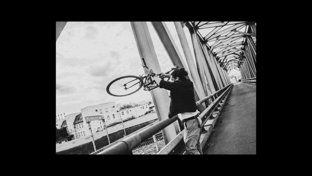 Video Reference: Bicycle, Wheel, Tire, Bicycle wheel, Bicycle wheel rim, Bicycle tire, Vehicle, Bicycles--Equipment and supplies, Bicycle frame, Bicycle handlebar