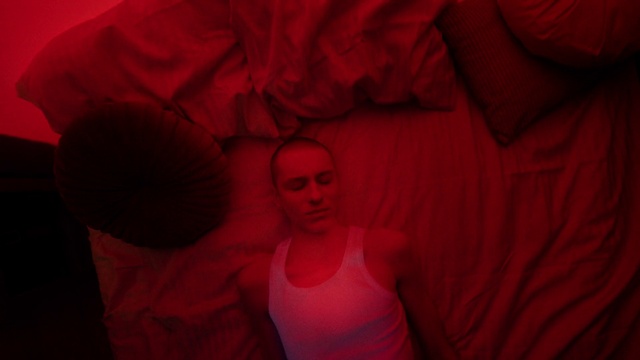 Video Reference: Eye, Human body, Flash photography, Petal, Textile, Pink, Comfort, Magenta, Red, Tints and shades