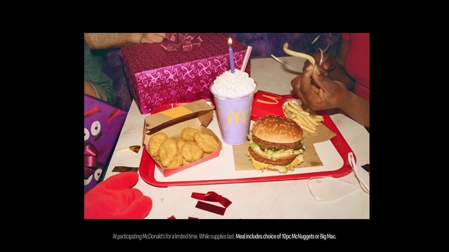 Video Reference: Food, Tableware, Ingredient, Fast food, Plate, Cuisine, Baked goods, Dish, Recipe, Drink