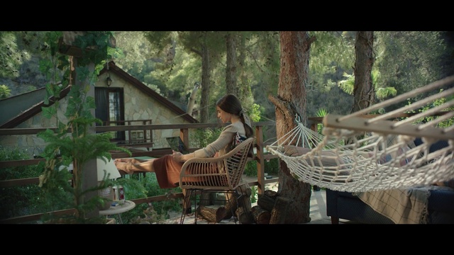 Video Reference: Plant, Tree, Wood, Terrestrial plant, People in nature, Fawn, Leisure, Trunk, Grass, Natural landscape