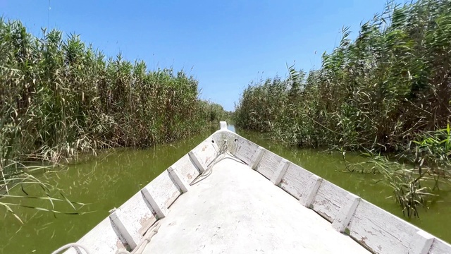 Video Reference: Water, Water resources, Sky, Plant, Fluvial landforms of streams, Natural landscape, Watercourse, Biome, Bank, Lacustrine plain