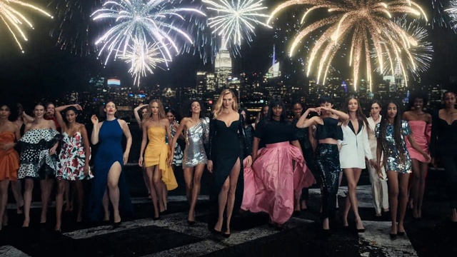 Video Reference: Smile, Photograph, Fireworks, Light, Black, Dress, Lighting, Fashion, Flash photography, Entertainment