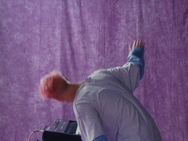 Video Reference: Purple, Violet, Entertainment, Performing arts, T-shirt, Magenta, Concert, Artist, Musician, Event