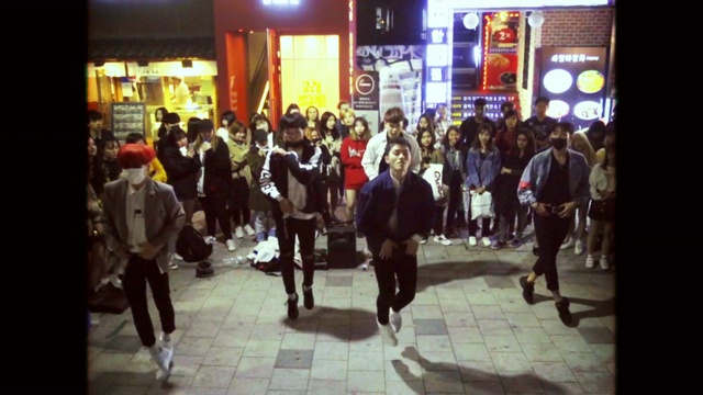 Video Reference: Human, Lighting, Leisure, Fun, Entertainment, City, Crowd, Event, Pedestrian, Road