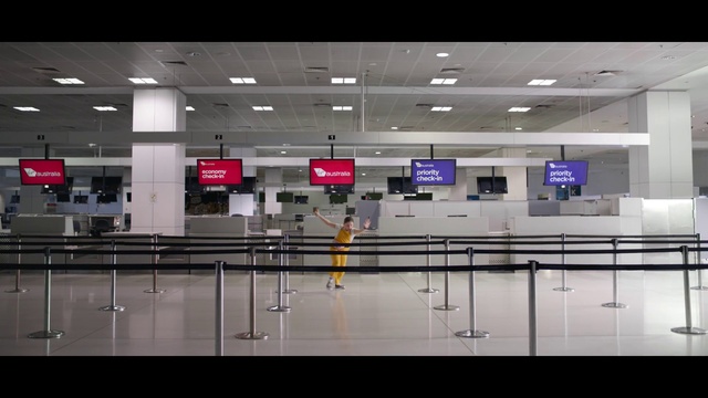 Video Reference: Building, Fixture, Door, Floor, Window, Flooring, Glass, Chair, Ceiling, Event