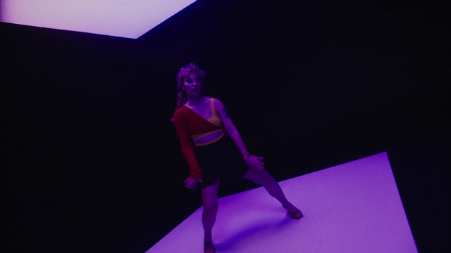 Video Reference: Purple, Violet, Pink, Performing arts, Entertainment, Magenta, Fashion design, Electric blue, Thigh, Balance