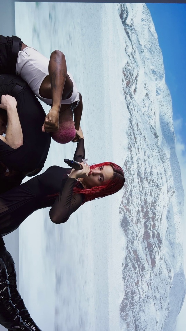 Video Reference: Sky, Cloud, Mountain, Happy, Cool, People in nature, Leisure, Fun, Elbow, Recreation