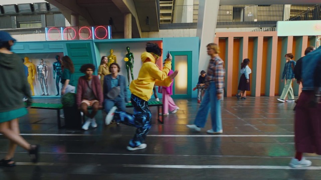 Video Reference: Dance, Entertainment, Performing arts, Leisure, Choreography, Fun, Building, Event, Performance art, Recreation