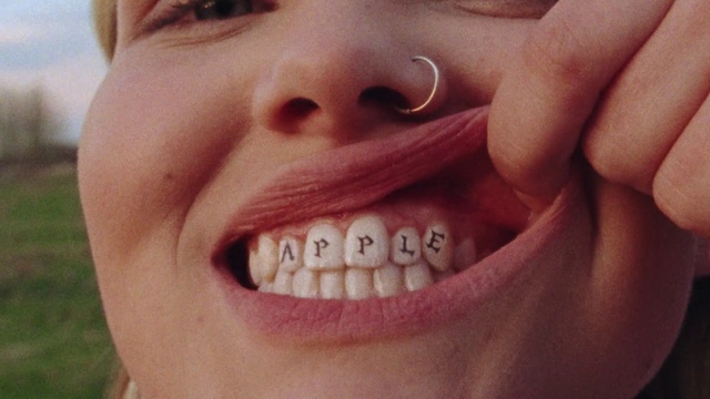 Video Reference: Nose, Lip, Chin, Tooth, Mouth, Eyelash, Neck, Jaw, Happy, Gesture