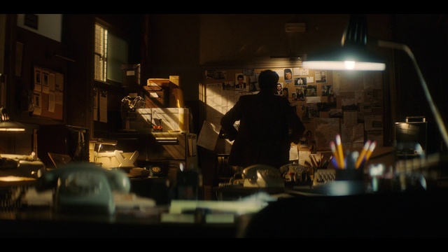 Video Reference: Musical instrument accessory, City, Musician, Event, Darkness, Window, Midnight, Music, Tableware, Metal