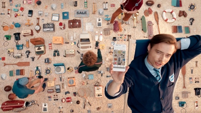 Video Reference: Hairstyle, Mouth, World, Human, Textile, Eyewear, Finger, Fun, Community, Social group