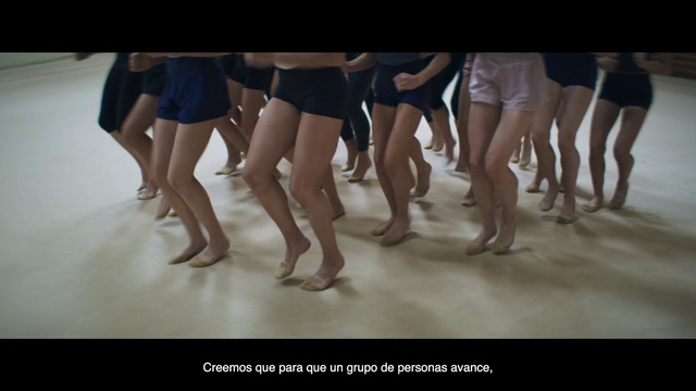 Video Reference: Gesture, Knee, Thigh, Performing arts, Entertainment, Barefoot, Dance, Human leg, Foot, Fun