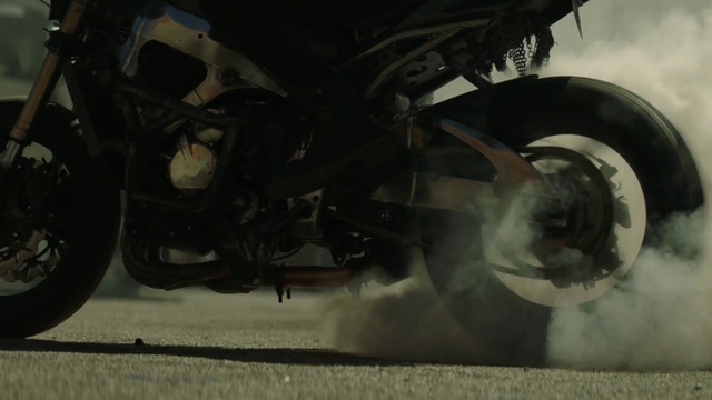 Video Reference: Tire, Wheel, Automotive tire, Vehicle, Automotive lighting, Tread, Automotive design, Automotive exhaust, Motor vehicle, Mode of transport