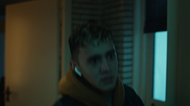 Video Reference: Forehead, Jaw, Neck, Flash photography, Eyelash, Fun, Facial hair, Darkness, Electric blue, Room