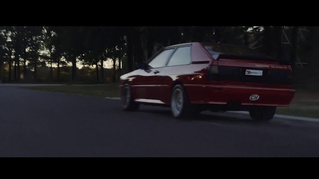 Video Reference: Wheel, Tire, Vehicle, Car, Automotive tail & brake light, Automotive lighting, Automotive design, Personal luxury car, Automotive exterior, Automotive side marker light