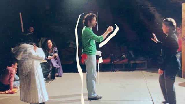 Video Reference: Performing arts, Gesture, Entertainment, Dance, Leisure, Music, Artist, Performance art, Happy, Fun