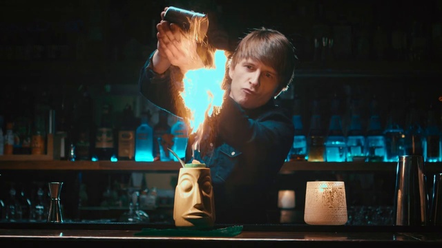 Video Reference: Flash photography, Lighting, Drink, Drinkware, Entertainment, Event, Fun, Electric blue, Audio equipment, Serveware