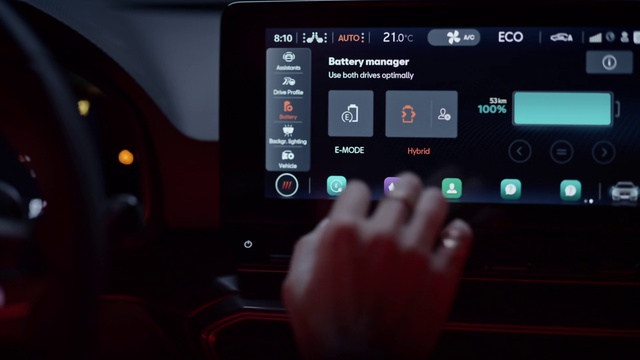 Video Reference: Gesture, Communication Device, Finger, Audio equipment, Gadget, Plant, Steering wheel, Machine, Multimedia, Automotive design