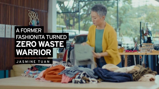 Video Reference: Textile, Sleeve, Shorts, T-shirt, Leisure, Engineering, Event, Linens, Font, Tree