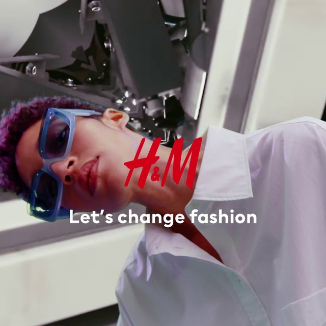 Video Reference: White, Automotive design, Sunglasses, Eyelash, Audio equipment, Eyewear, Goggles, Vehicle door, Street fashion, Motor vehicle