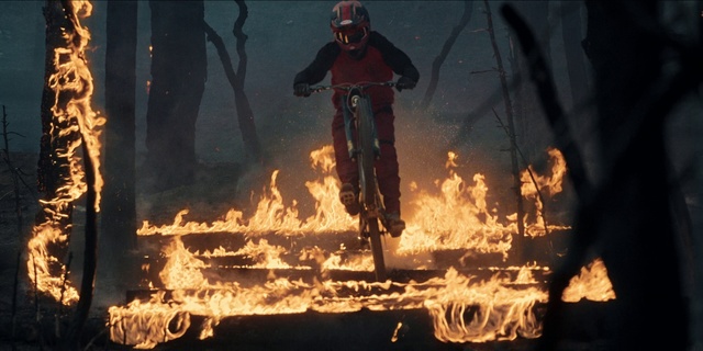 Video Reference: Tire, Wheel, Vehicle, Motorcycle, Motor vehicle, Automotive tire, Fire, Stunt performer, Flame, Enduro