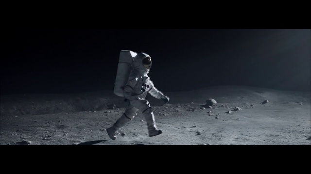 Video Reference: Flash photography, Sky, Musical instrument, Landscape, Entertainment, Astronomical object, Astronaut, Monochrome photography, Space, Monochrome