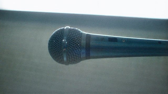 Video Reference: microphone, mic, audio, sound, recording, music, podcast, speech, karaoke, equipment, close-up, studio, handheld, technology