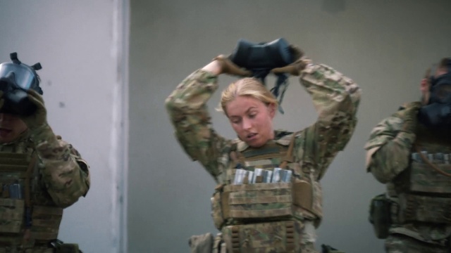 Video Reference: Camouflage, Military camouflage, Marines, Squad, Military uniform, Military person, Sleeve, Gesture, Non-commissioned officer, Ballistic vest