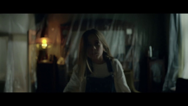 Video Reference: Flash photography, Fun, Midnight, Event, Darkness, Electric blue, Room, Night, Screenshot, Entertainment