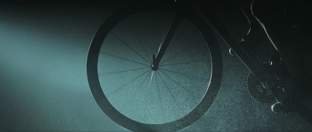 Video Reference: Wheel, Water, Automotive tire, Bicycle tire, Bicycle part, Bicycle wheel, Rim, Automotive wheel system, Tints and shades, Spoke