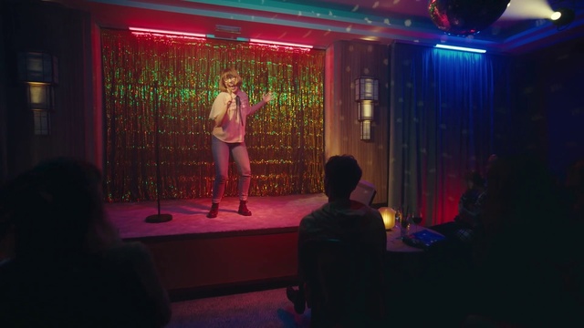 Video Reference: Purple, Fashion, Entertainment, Performing arts, Fun, Stage, Magenta, Visual effect lighting, Music venue, Event