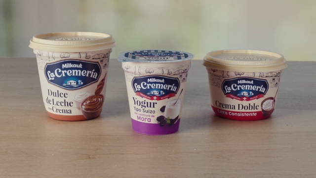 Video Reference: Food, Ingredient, Fast food, Drinkware, Cup, Cuisine, Cream, Drink, Dairy, Font